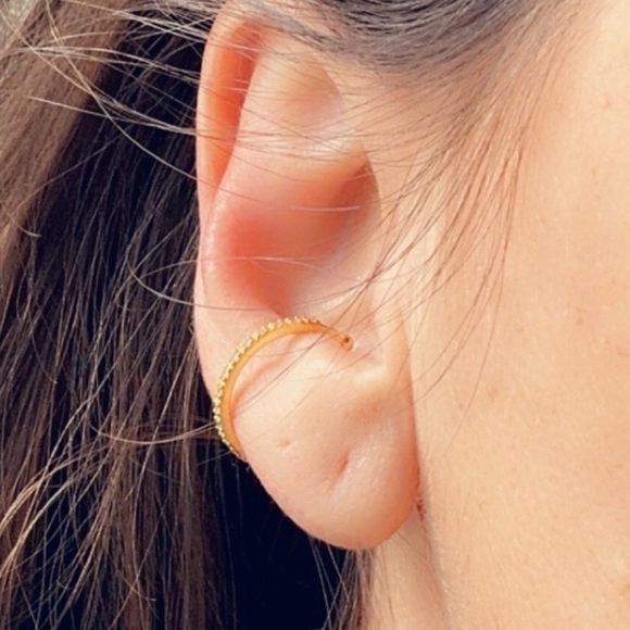 14k Gold Vermeil CZ Ear Cuff - Picture 3 of 8